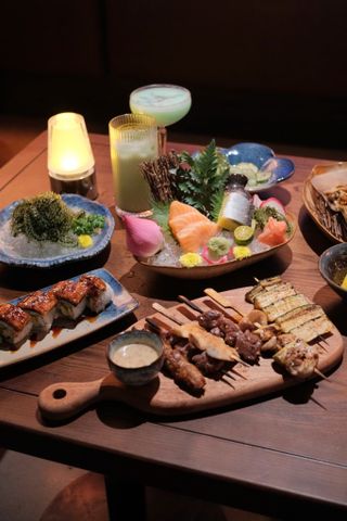 Matsuri Modern Izakaya - Sala - 74 Nguyễn Cơ Thạch