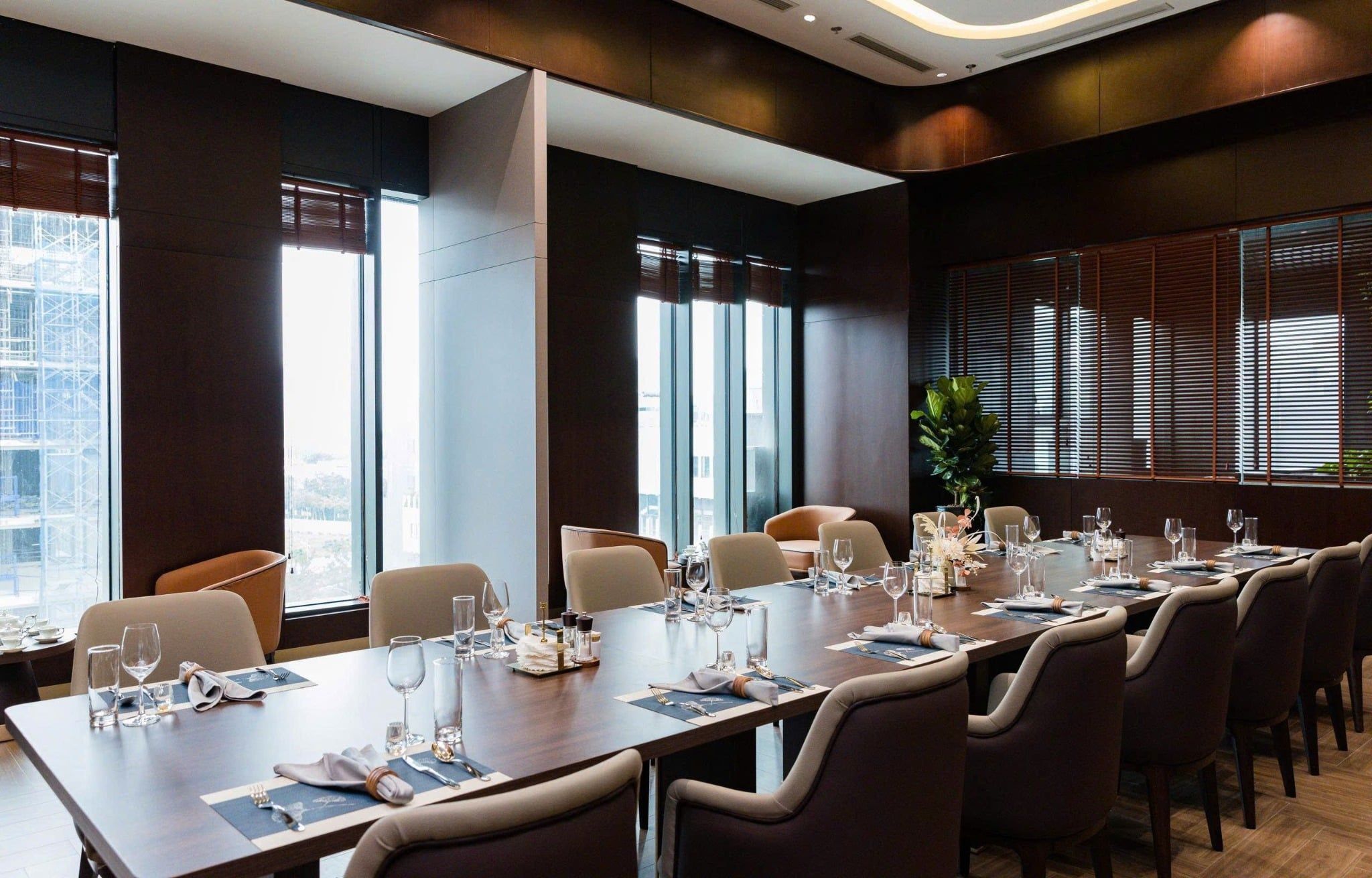 Ori Fusion Cuisine - Tầng 4 Tòa Oriental Square - KĐT Tây Hồ