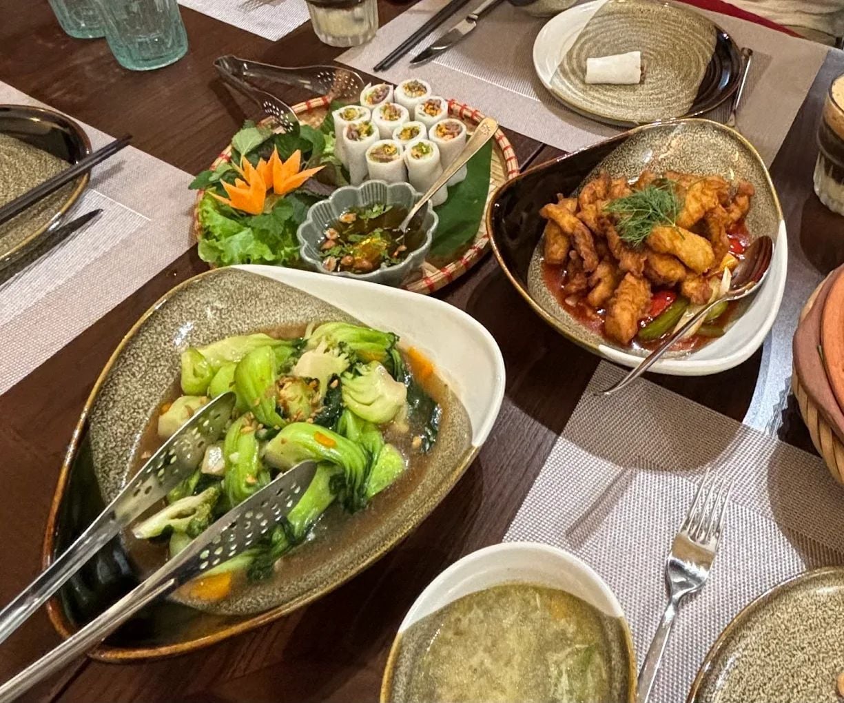 May De Cuisine - 107 Mã Mây