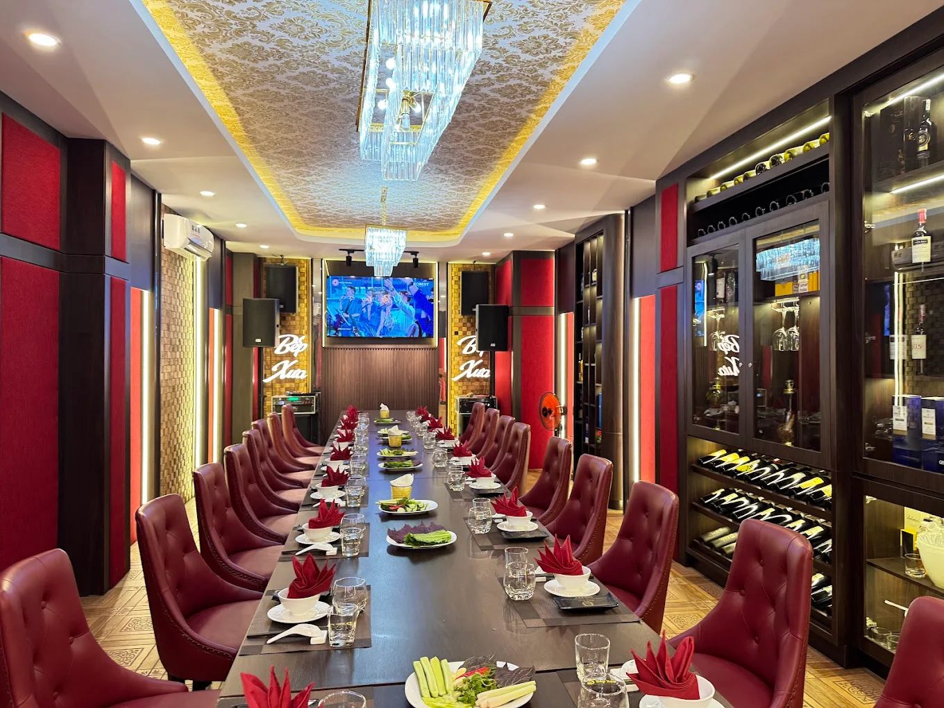 Bếp Xưa - 27 Nguyễn Chí Thanh