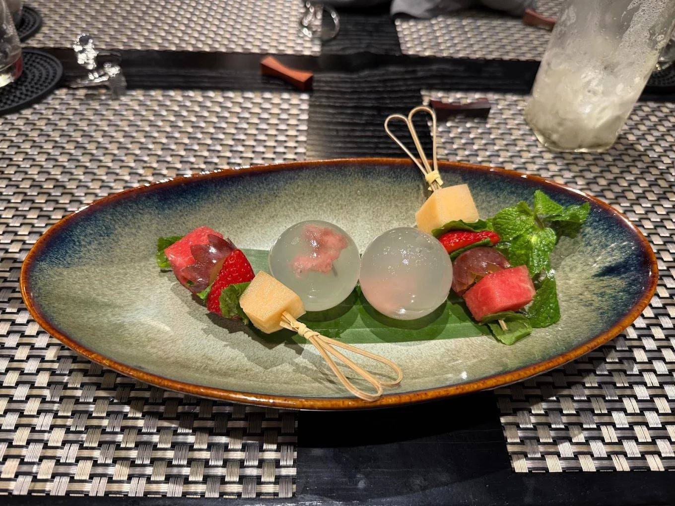 Mesdames Linh Cuisine - 30 Bát Sứ