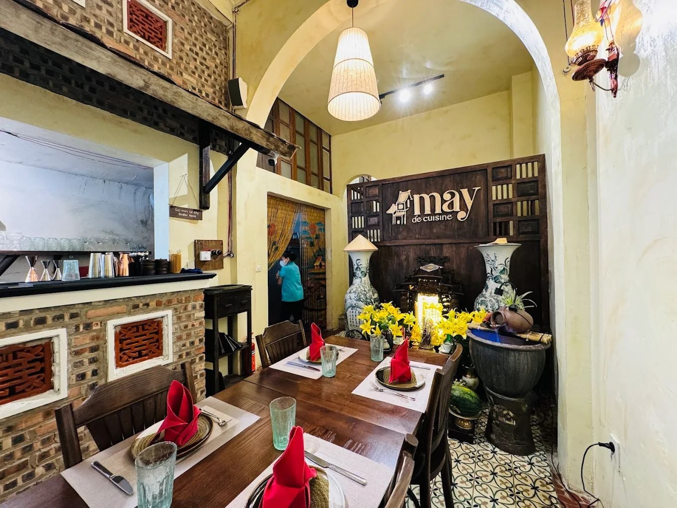 May De Cuisine - 107 Mã Mây