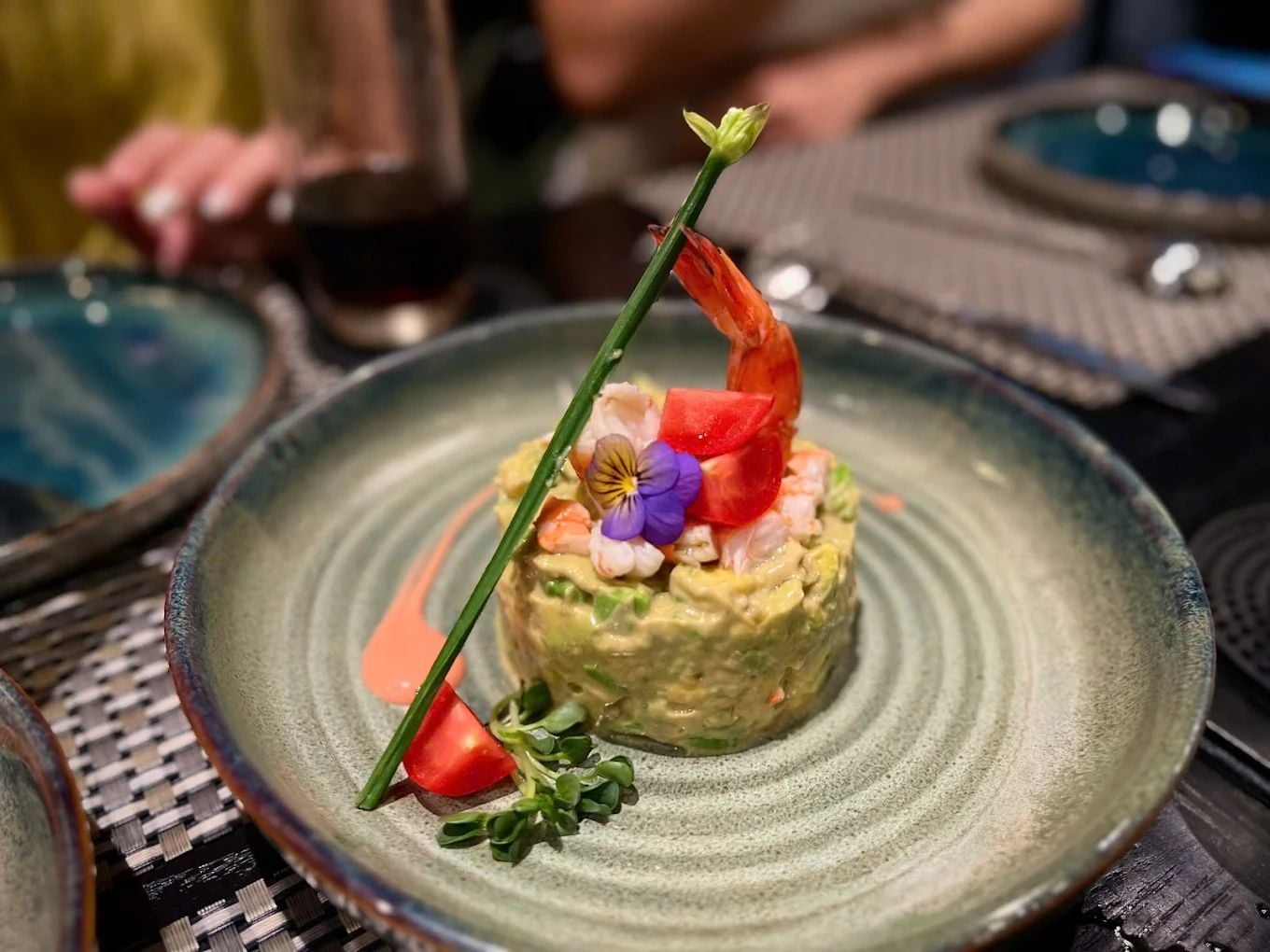 Mesdames Linh Cuisine - 30 Bát Sứ