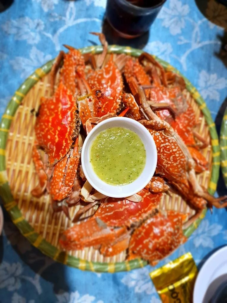 Biển Ngọc - Lăng Cô