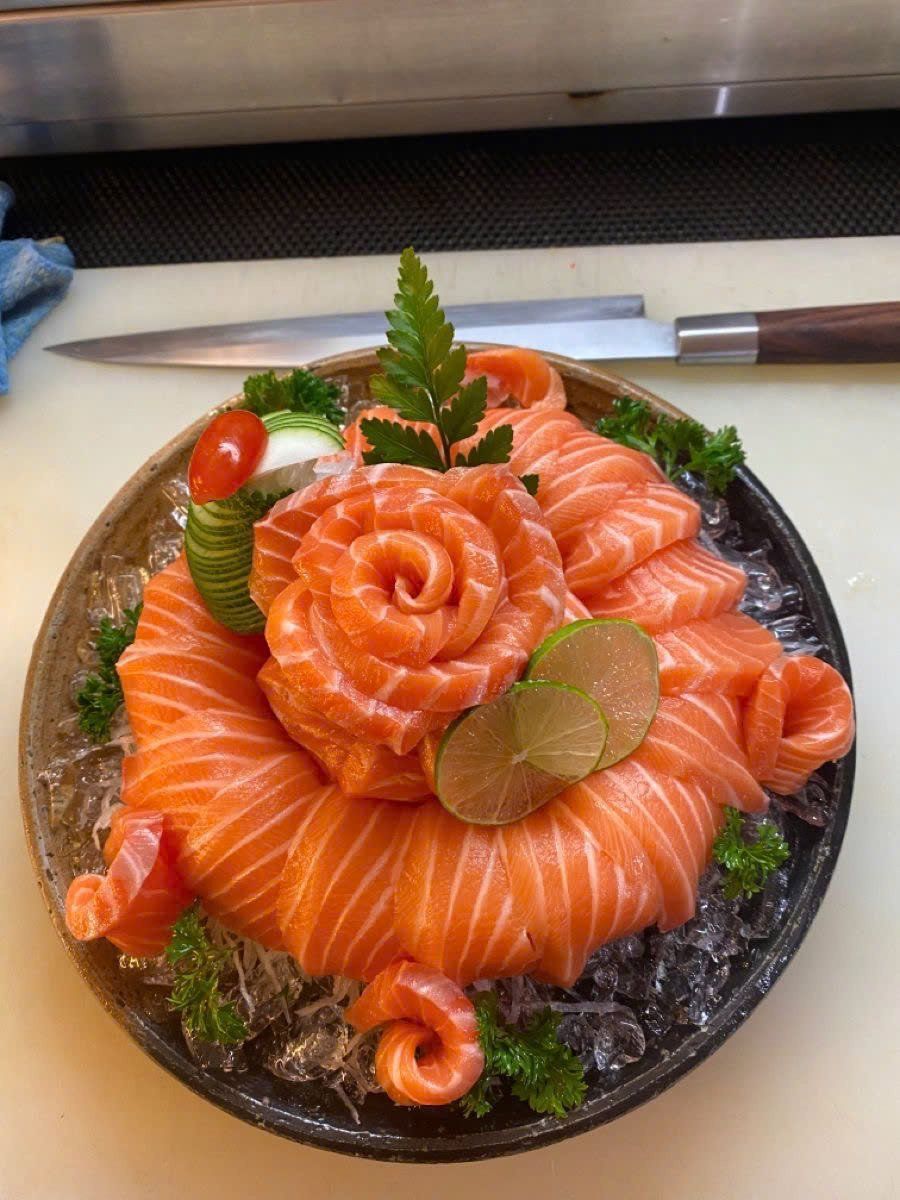 Thúng Seafood - Tổ 12 Tân Phước