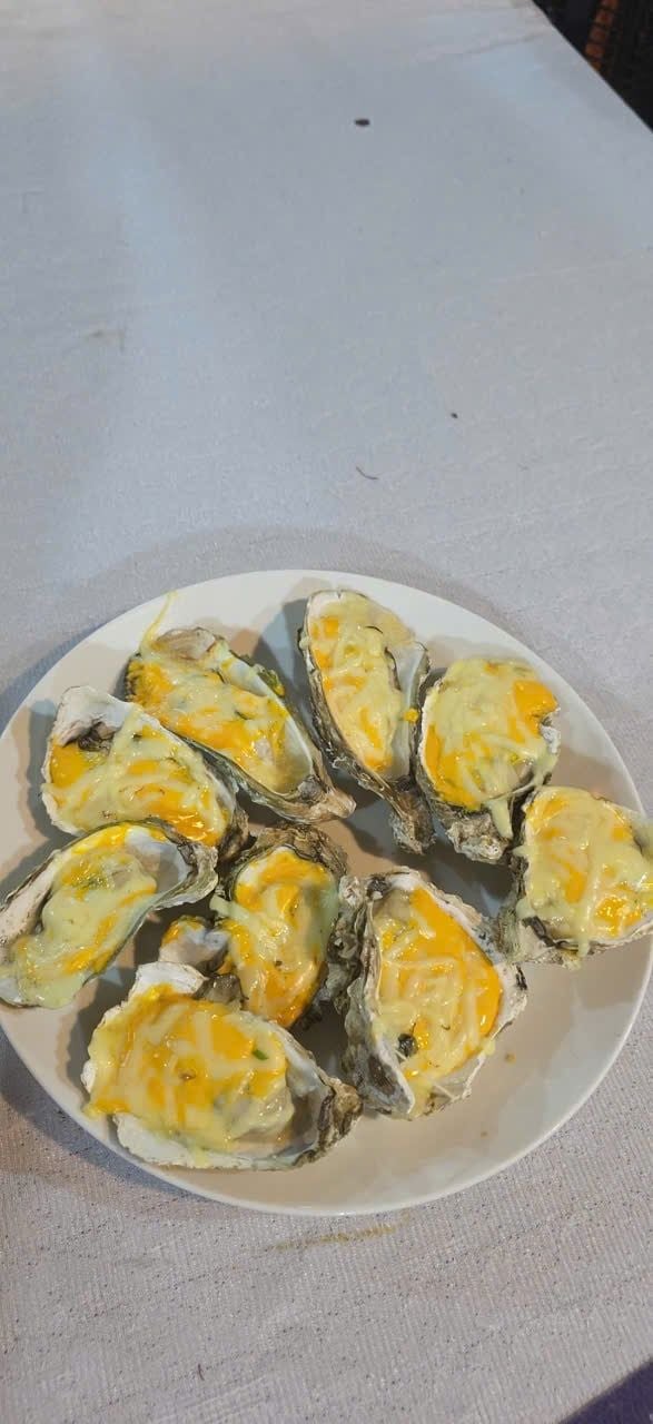 Tuyết Seafood - Lô 3 Biển An Bàng