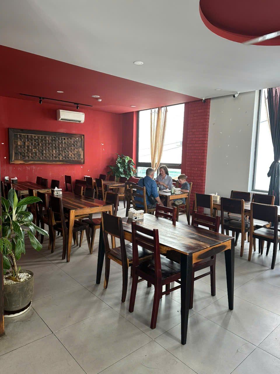 Nôm Nôm - 73/16 Trần Quang Khải
