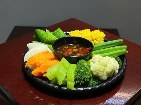 Lẩu Dê Khô Thu Béo - 107 Ngụy Như Kon Tum