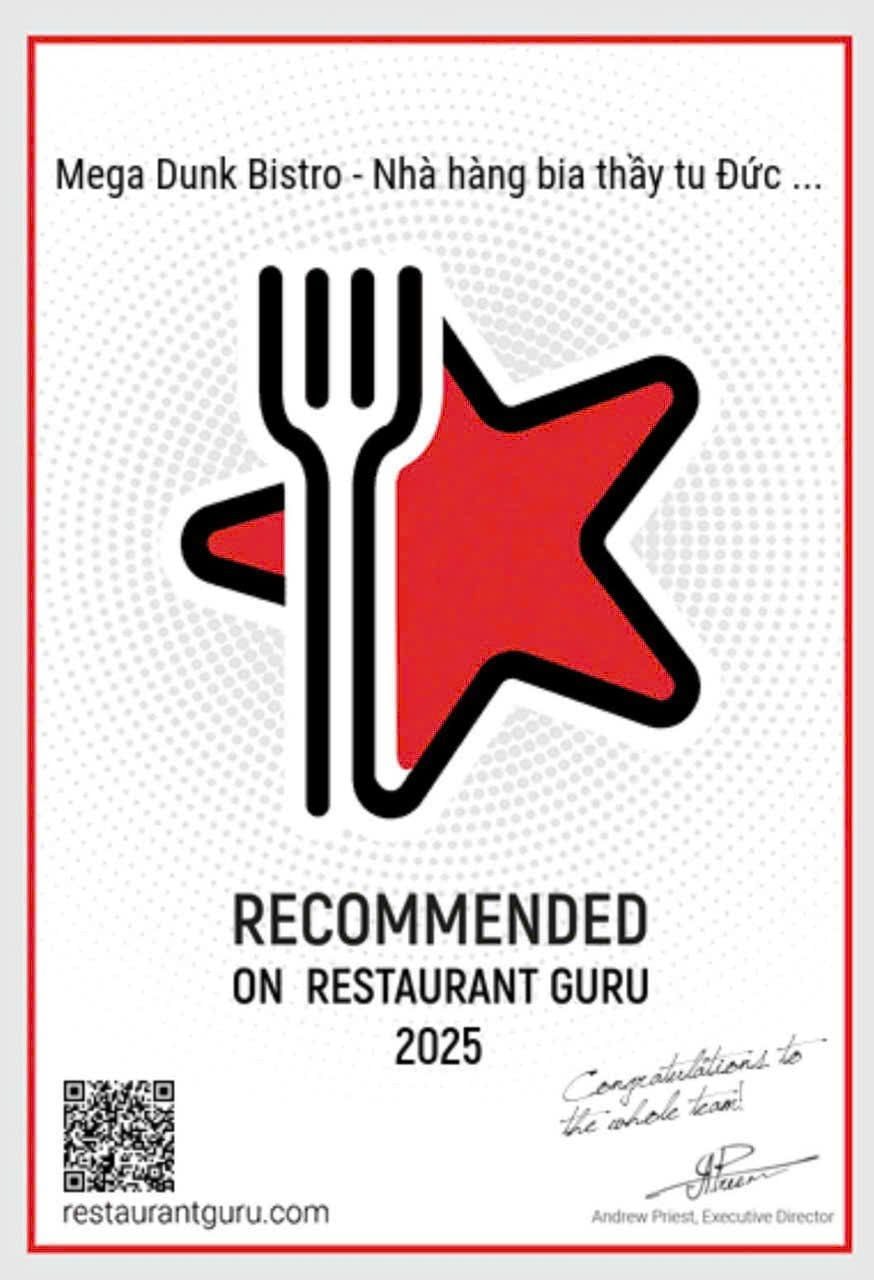 Mega Dunk Bistro - 2 Nguyễn Hoàng