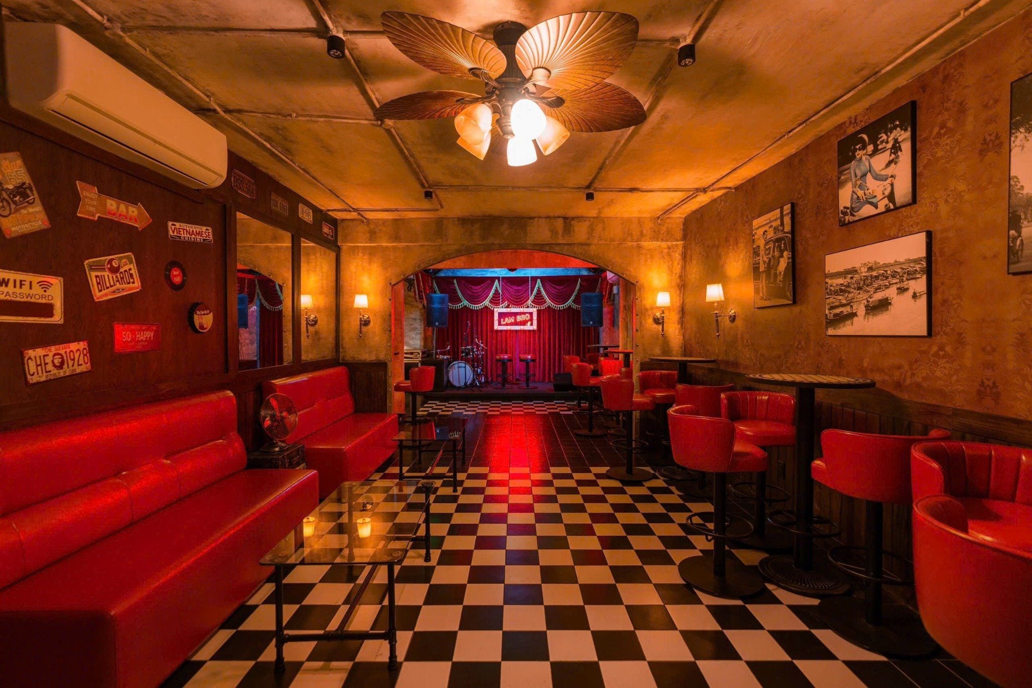 Lam Lam Xưa - 211B Điện Biên Phủ