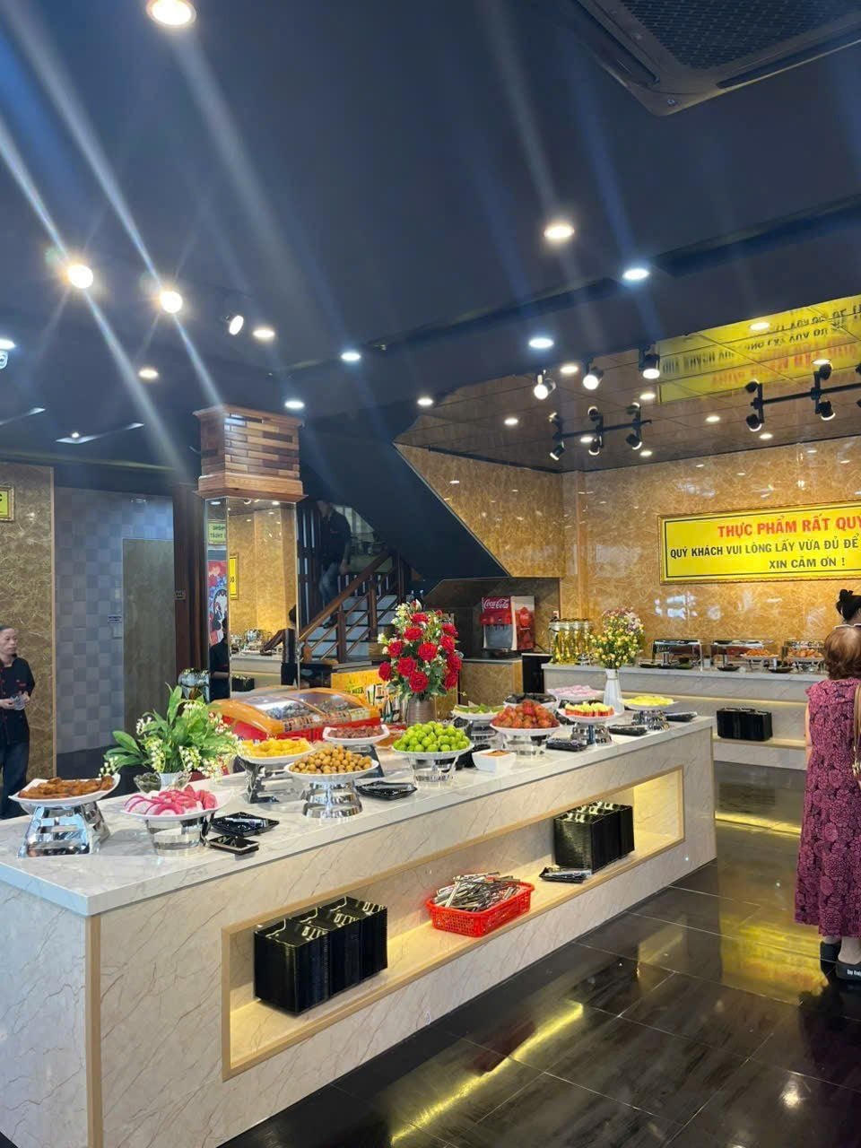 Buffet Hải Sản Mr Mộc - 185 Điện Biên Phủ