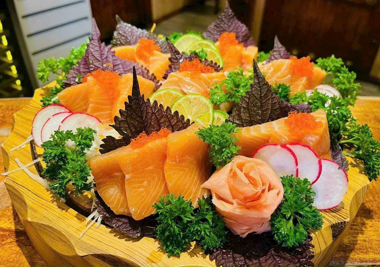 Lộc Vàng - 127 - 129 Đường 9A