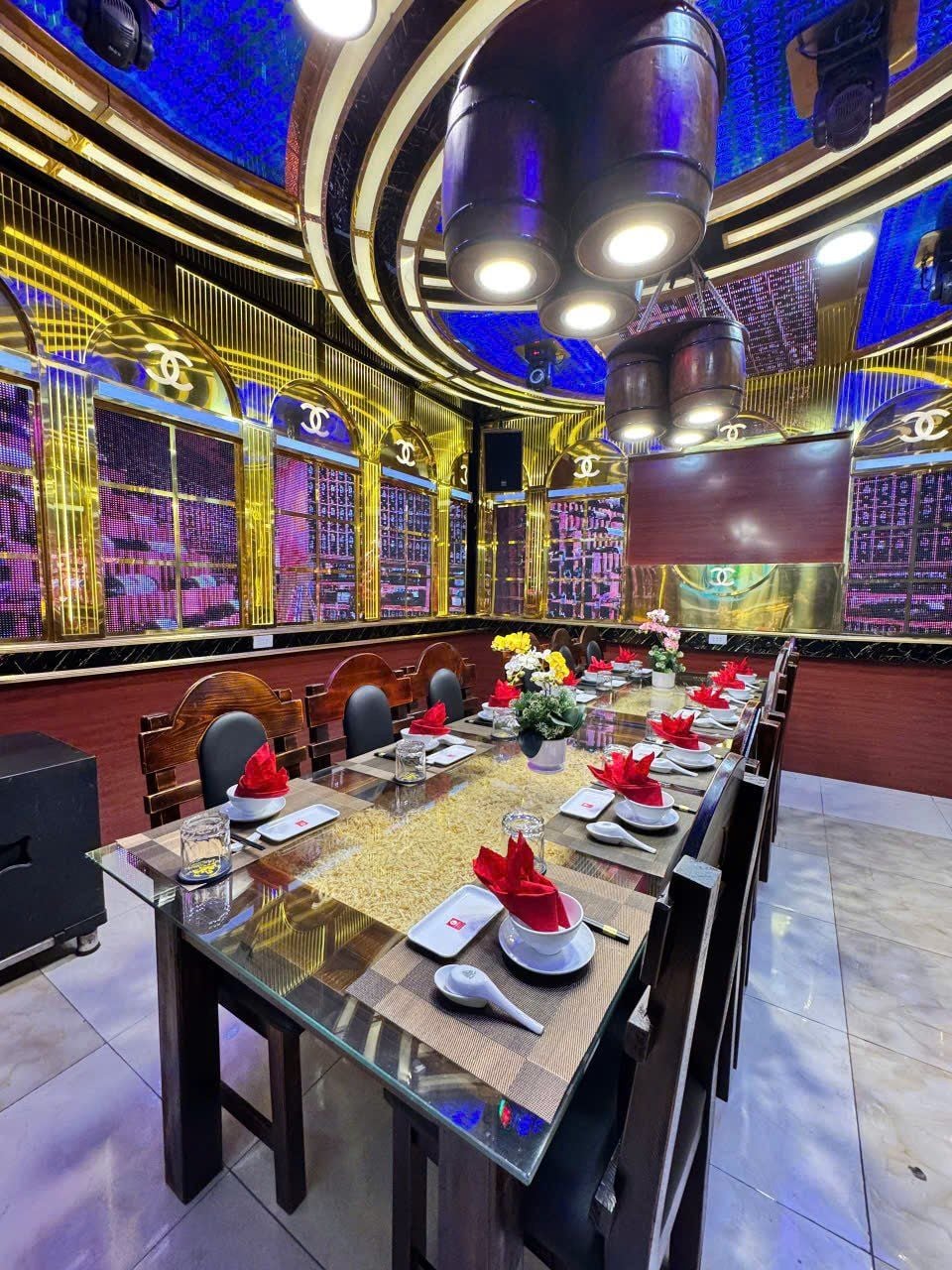 Lộc Vàng - 127 - 129 Đường 9A