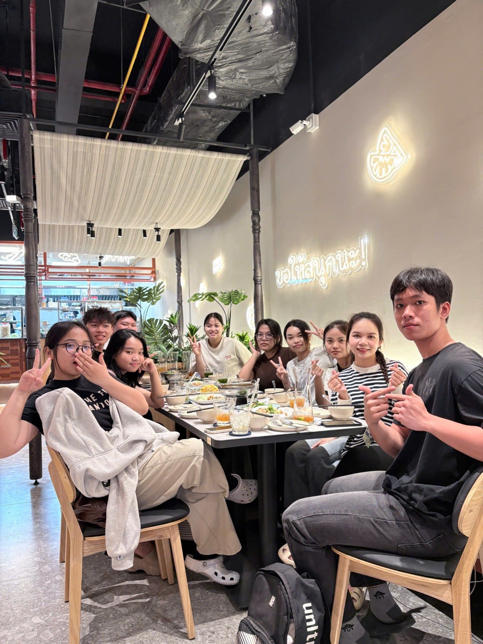 Thai Market Restaurant - TTTM SC Vivo City