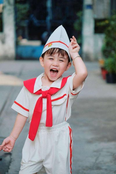  10-24kg Set Bộ 4 món măng non đáng yêu - Set gồm choàng, áo, quần, nón siêu xinh 