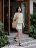  Áo peplum thô vàng kem thêu hoa cổ 