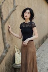  Áo thun ren can mảnh màu đen 