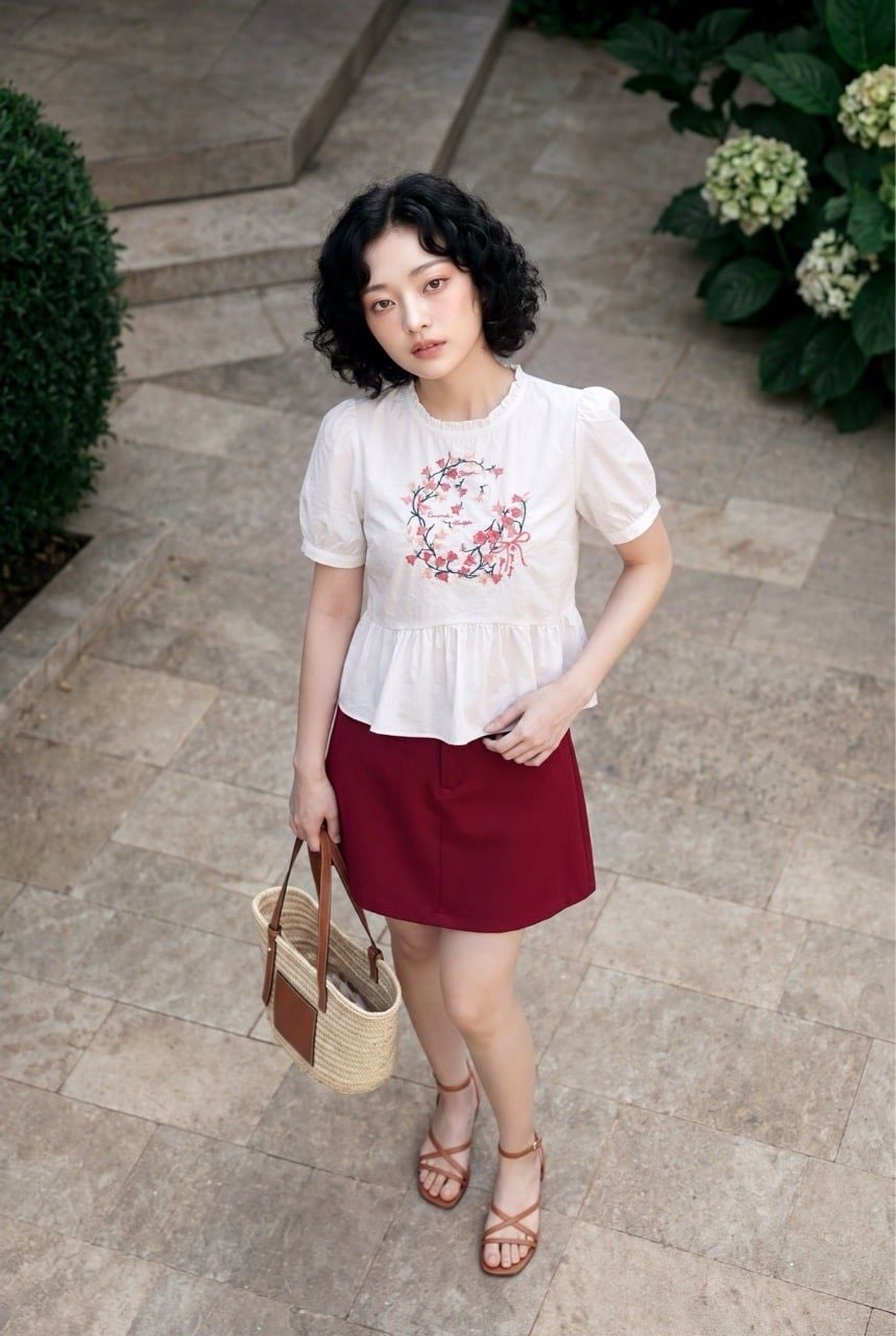  Áo peplum cổ nhún thêu linh lan hồng 