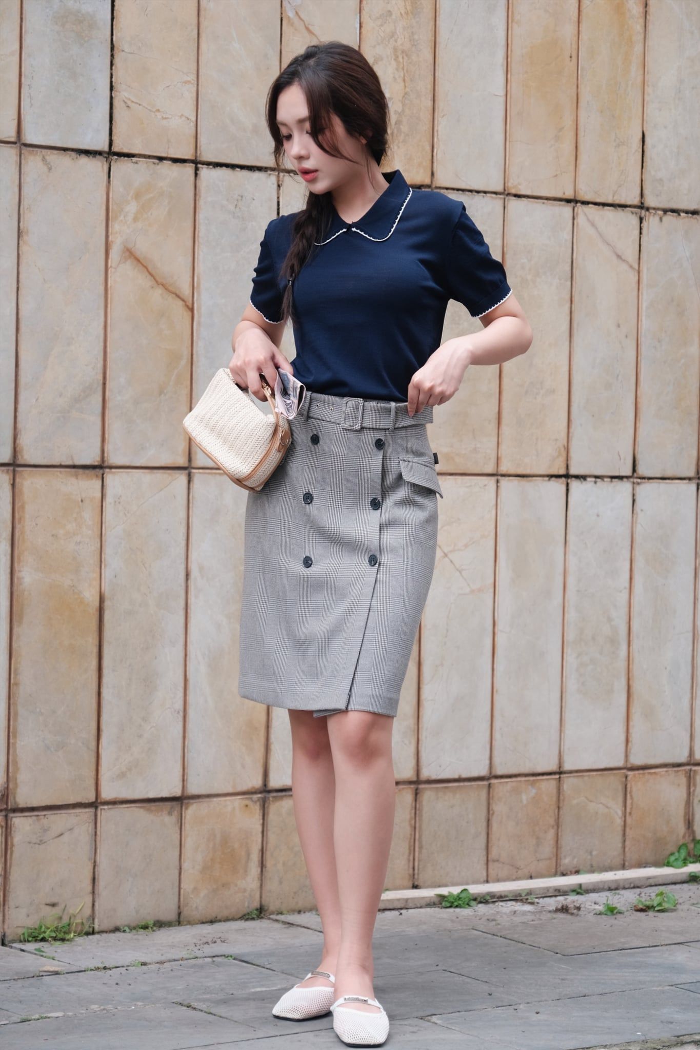  Chân váy A basic 6 khuy Karo đen trắng 