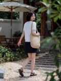  Áo thun dệt trắng thêu ngực 