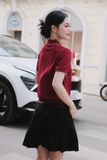 Áo Polo thun dệt màu đỏ đô phối diềm trang trí 