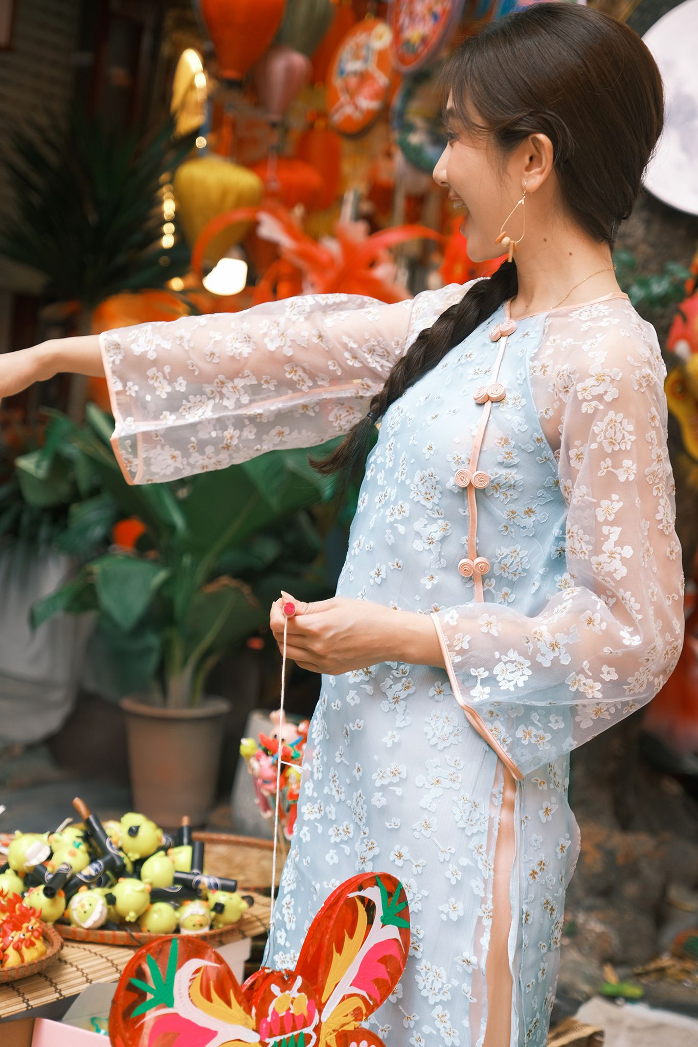 Bộ áo dài nữ voan tơ hoa rơi xanh ý vân