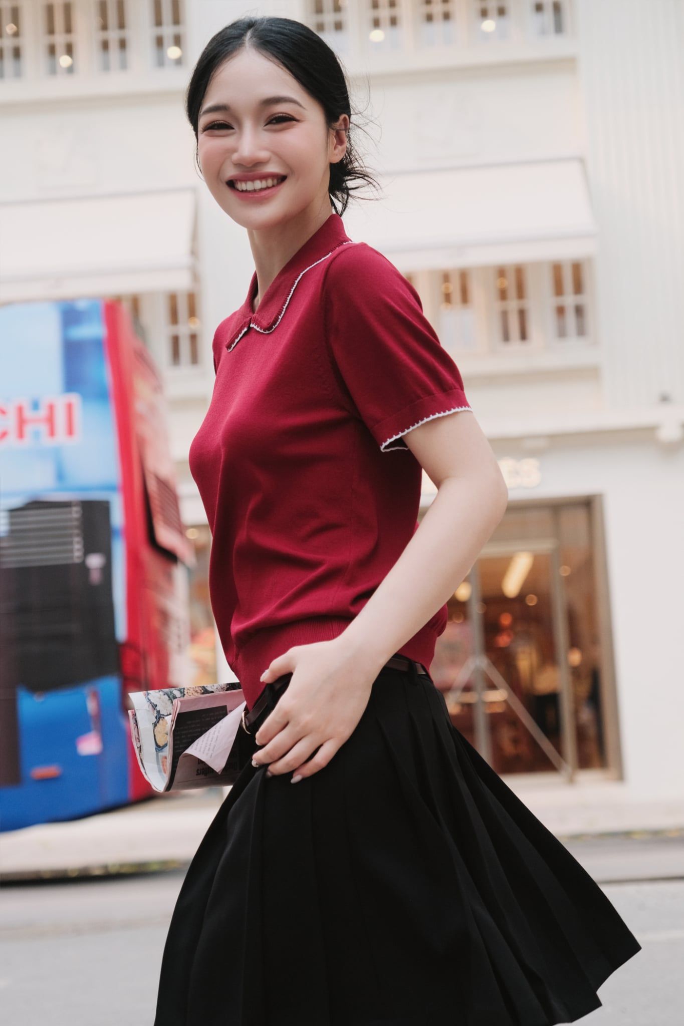  Áo Polo thun dệt màu đỏ đô phối diềm trang trí 