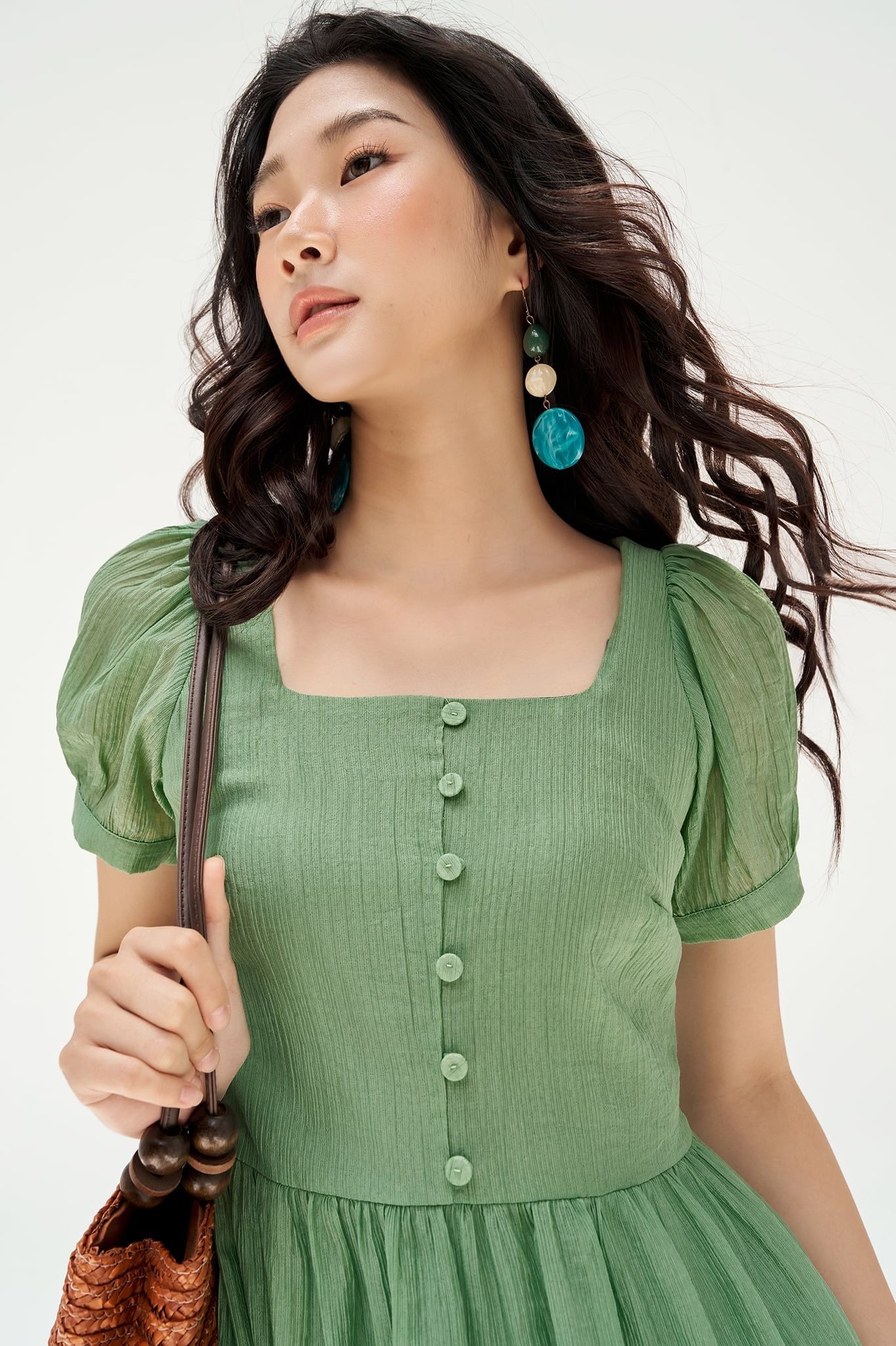 Đầm mini nối tầng tơ xốp matcha