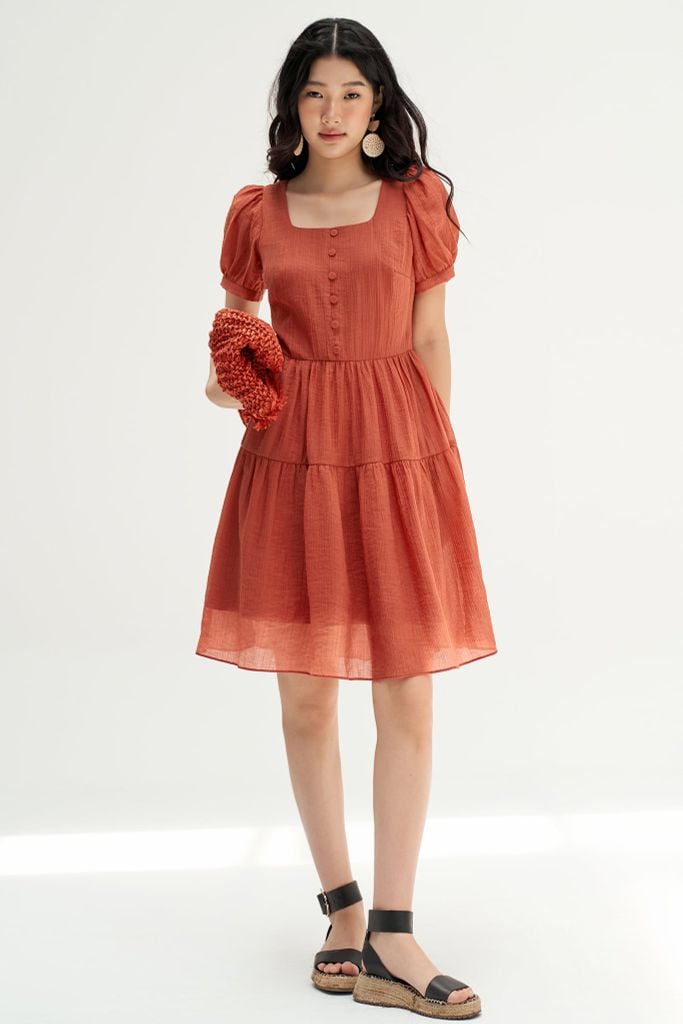 Đầm mini nối tầng tơ xốp cam