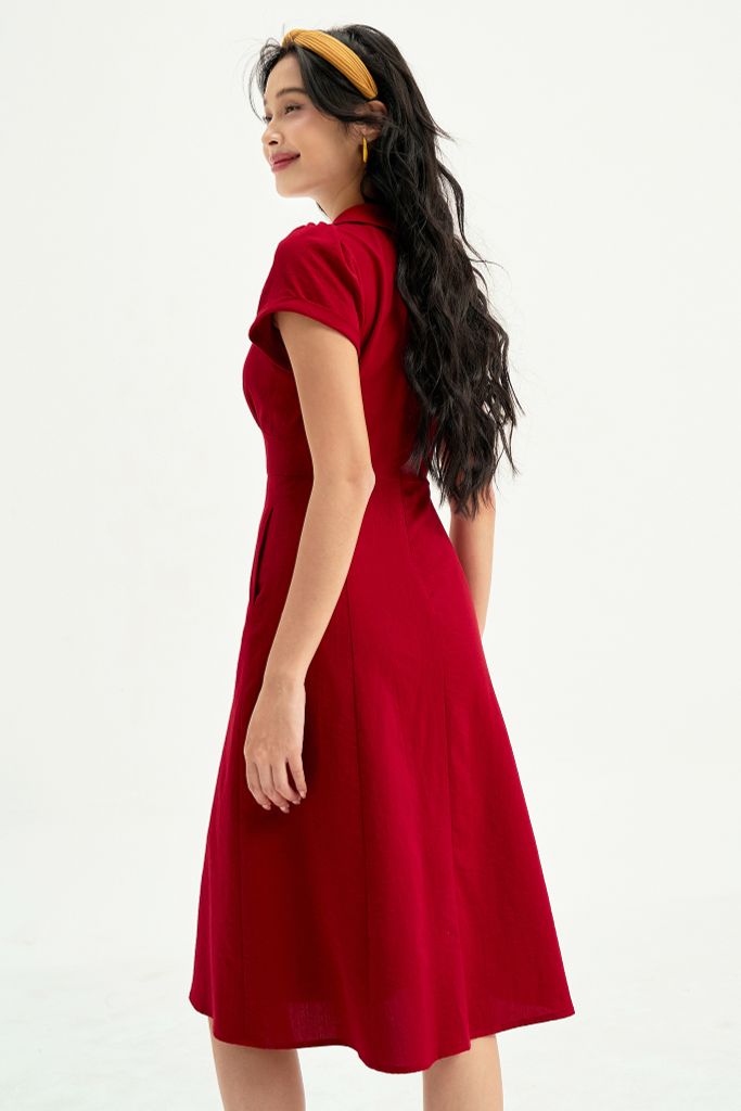 Đầm midi đũi đỏ cổ 2 ve