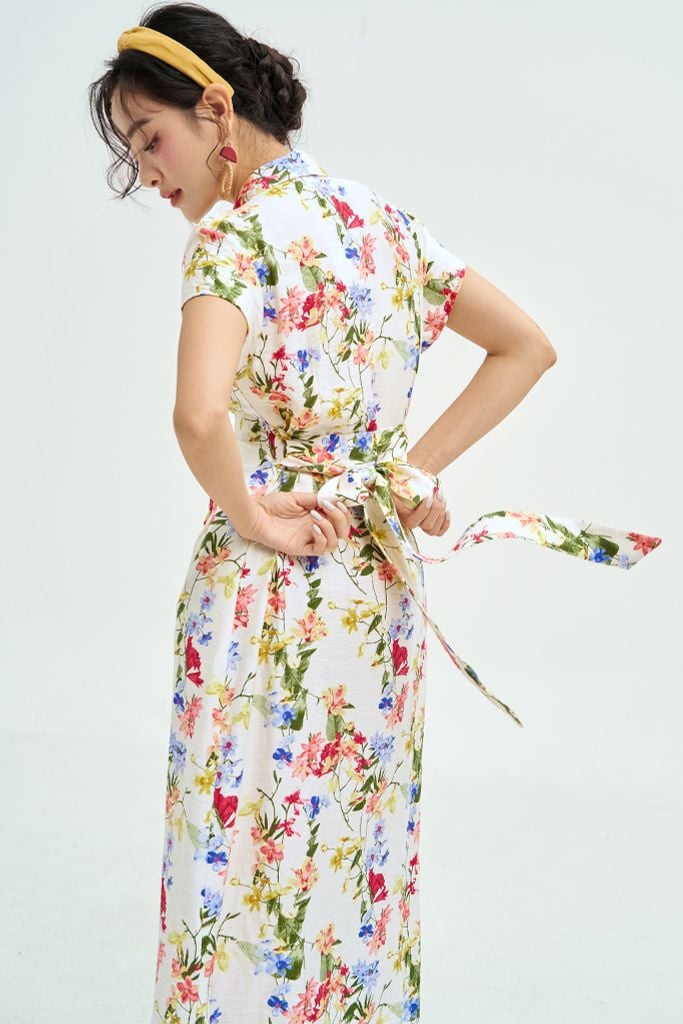 Đầm midi hoa nhỡ đai eo