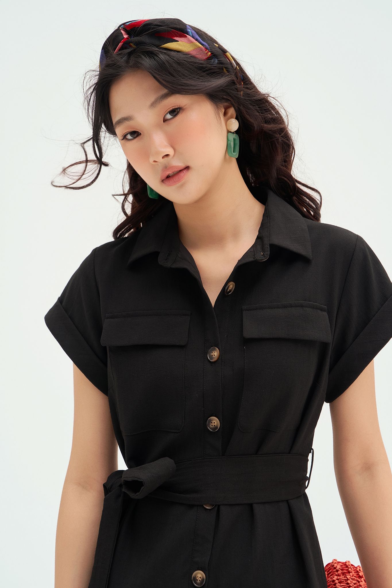 Đầm suông đũi chun đen túi ốp