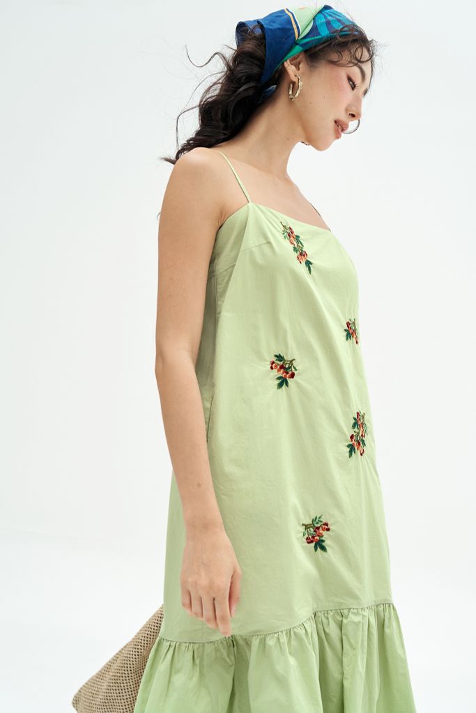 Đầm 2 dây xanh chanh thêu chùm olive