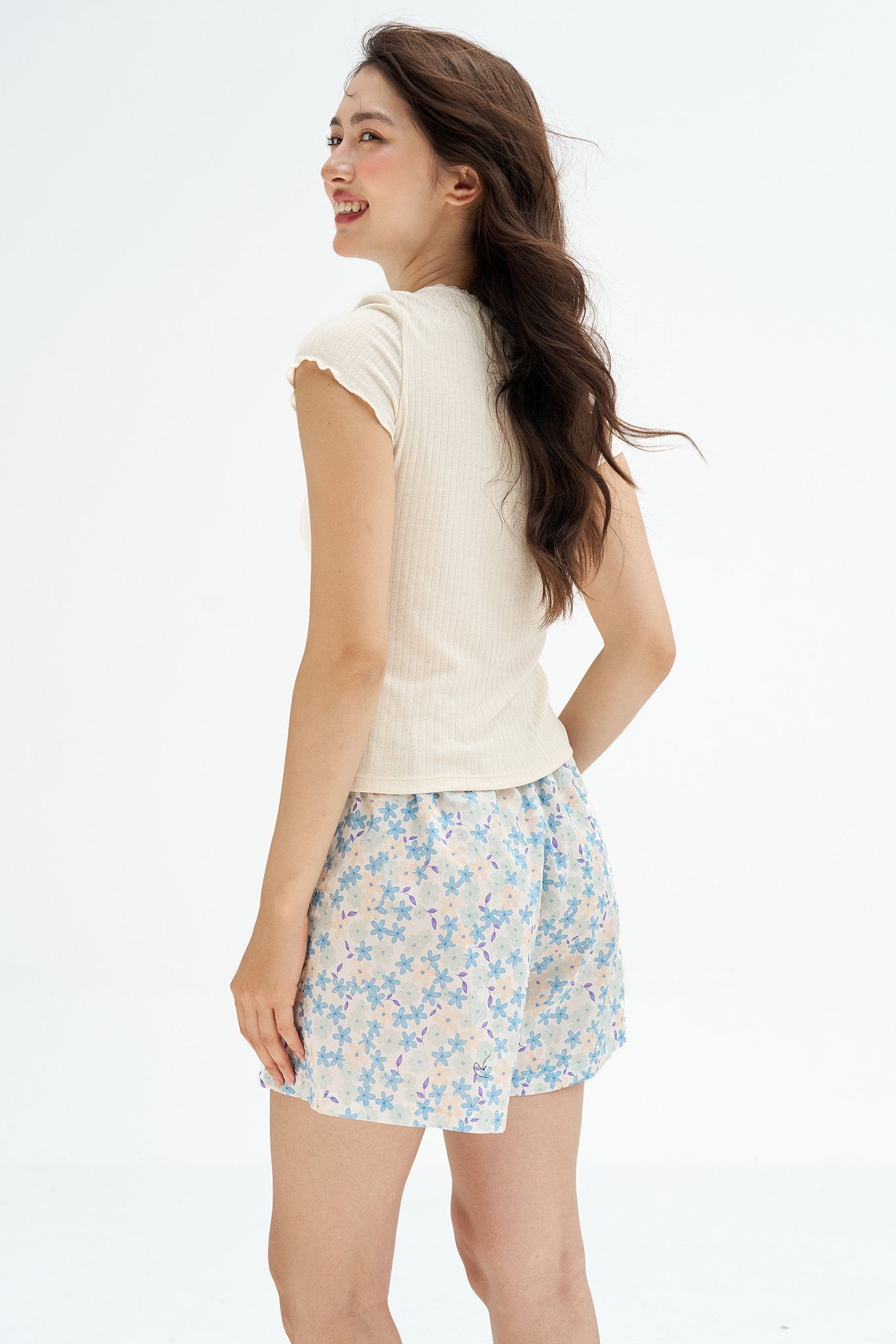 Bộ mặc nhà áo thun quần shorts xanh mint