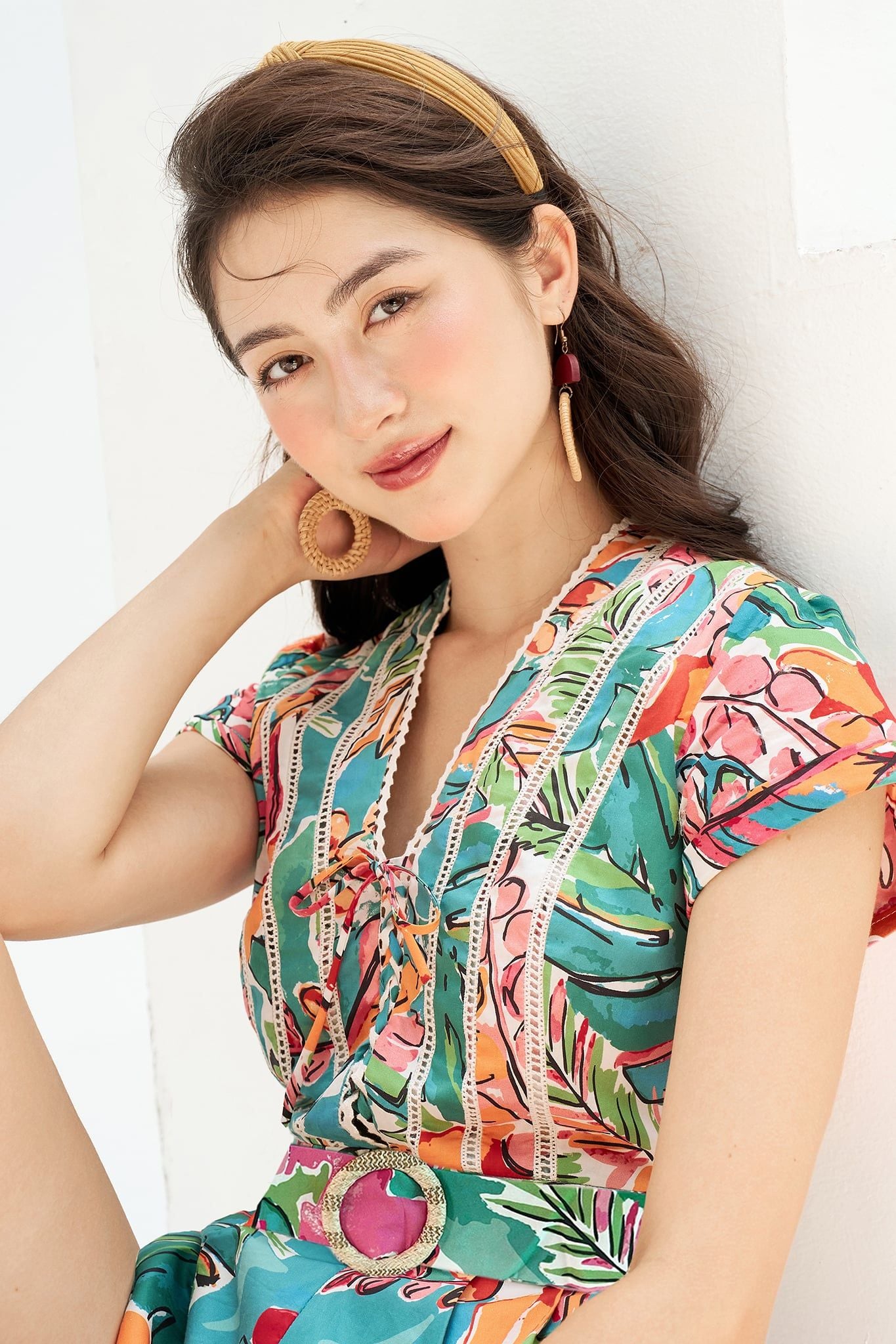 Jumpsuit họa tiết tropical