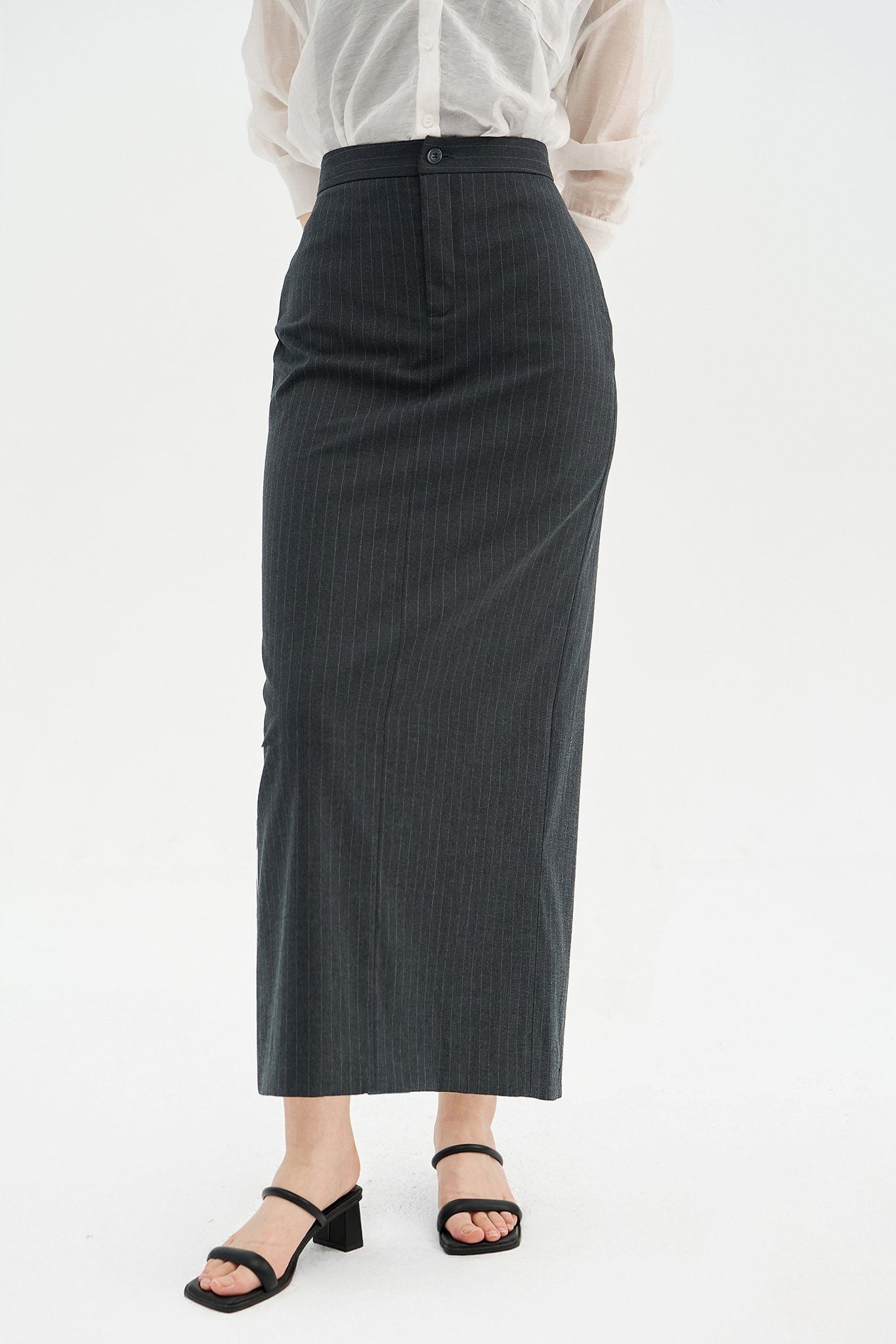 Chân váy midi tàn basic