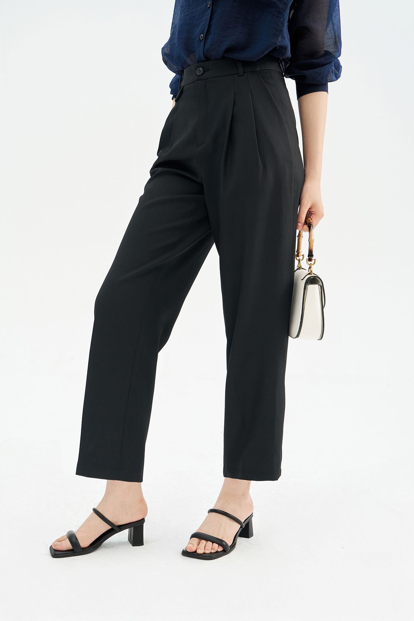 Quần smart đen basic