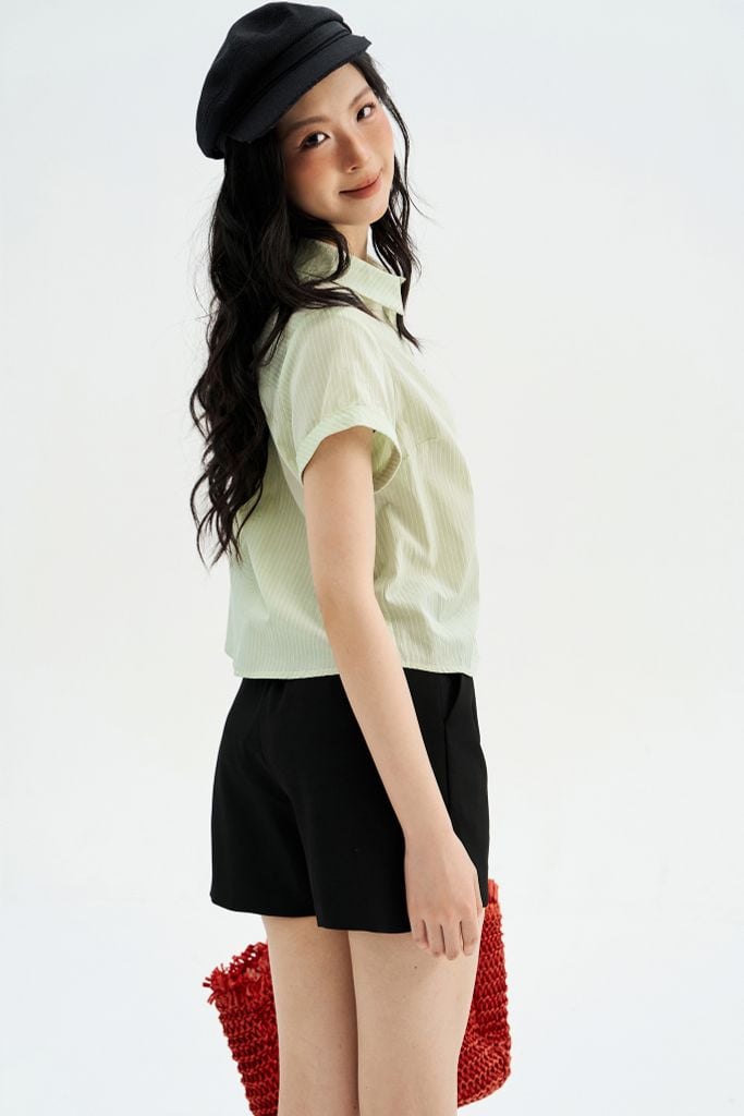 Quần shorts đen basic 1 ly