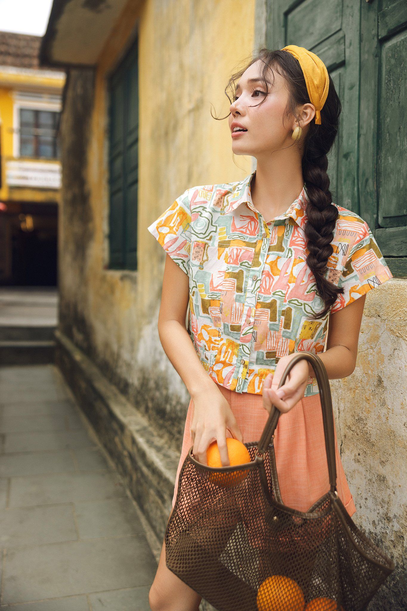 Sơ mi crop cổ đức hoạ tiết summer