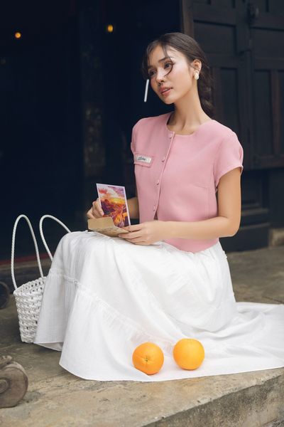 Chân váy maxi trắng nối tầng