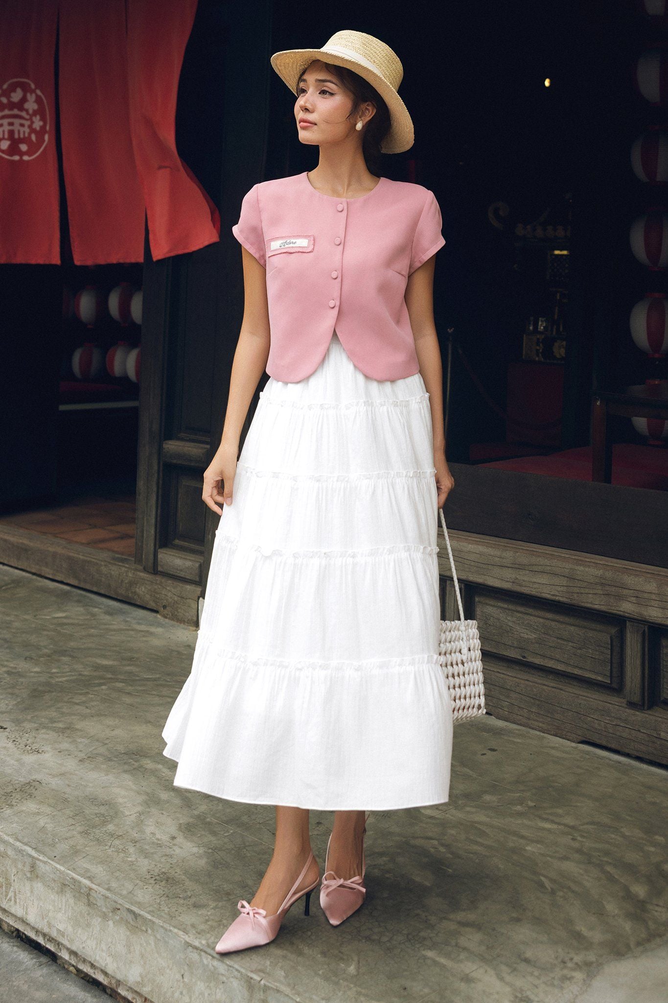 Chân váy maxi trắng nối tầng