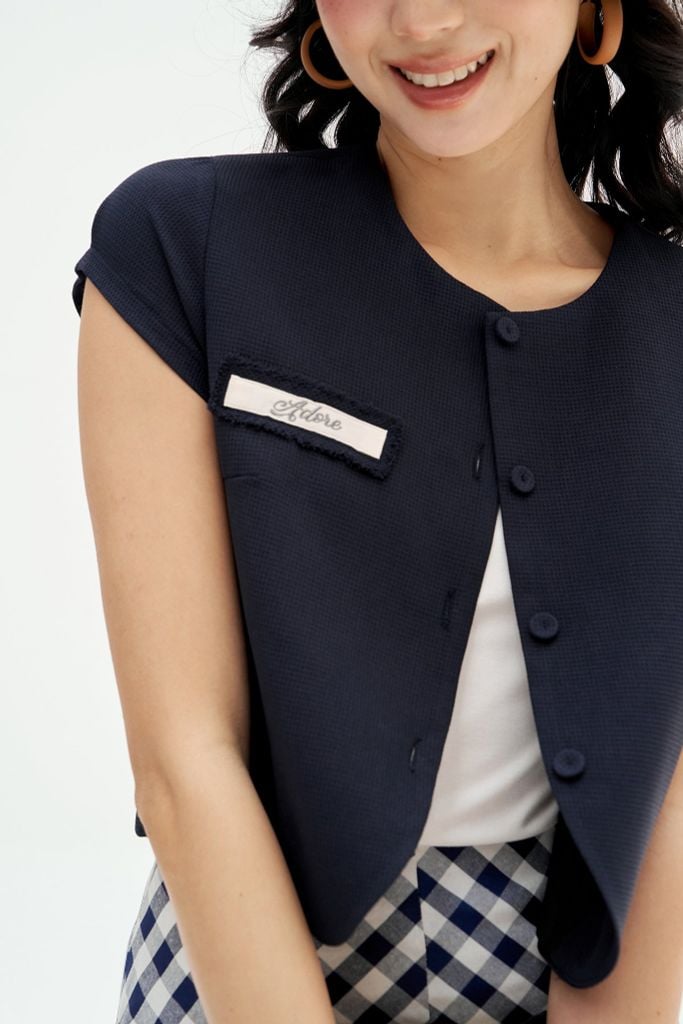 Áo poly xốp navi túi cơi đáp thêu