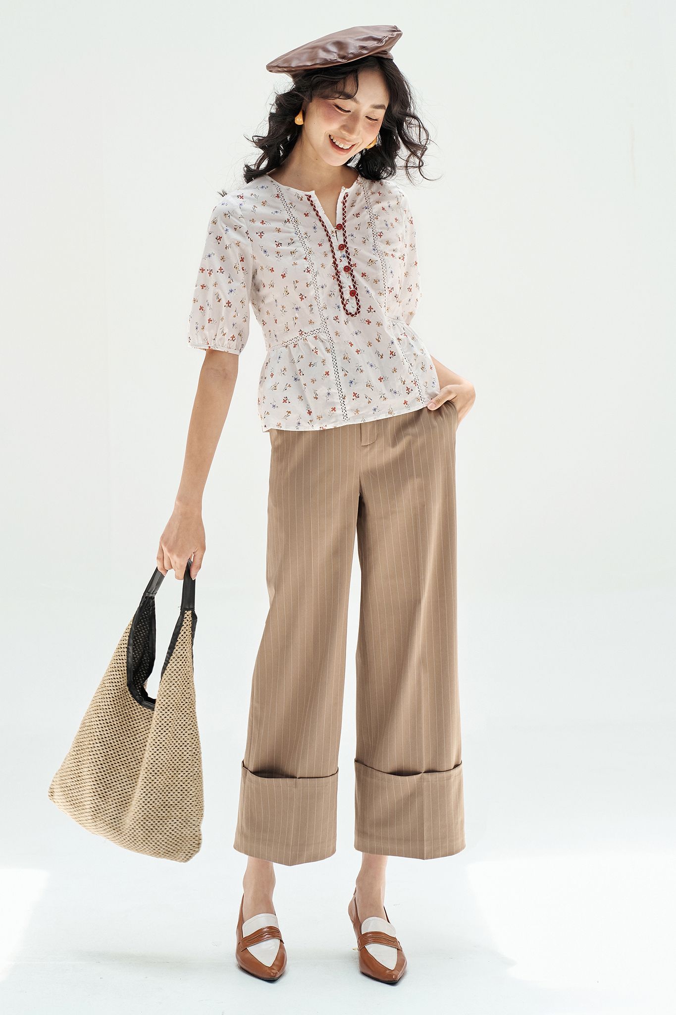 Quần suông lửng sọc cafe gấu lơ vê to