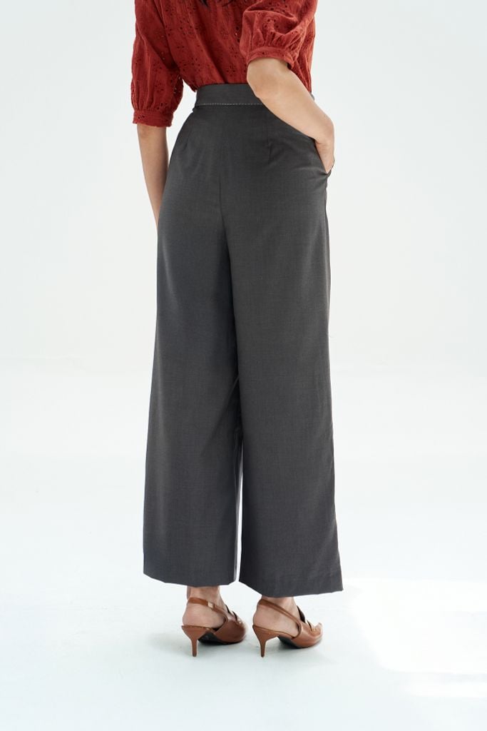 Quần suông tàn thêu đột cạp