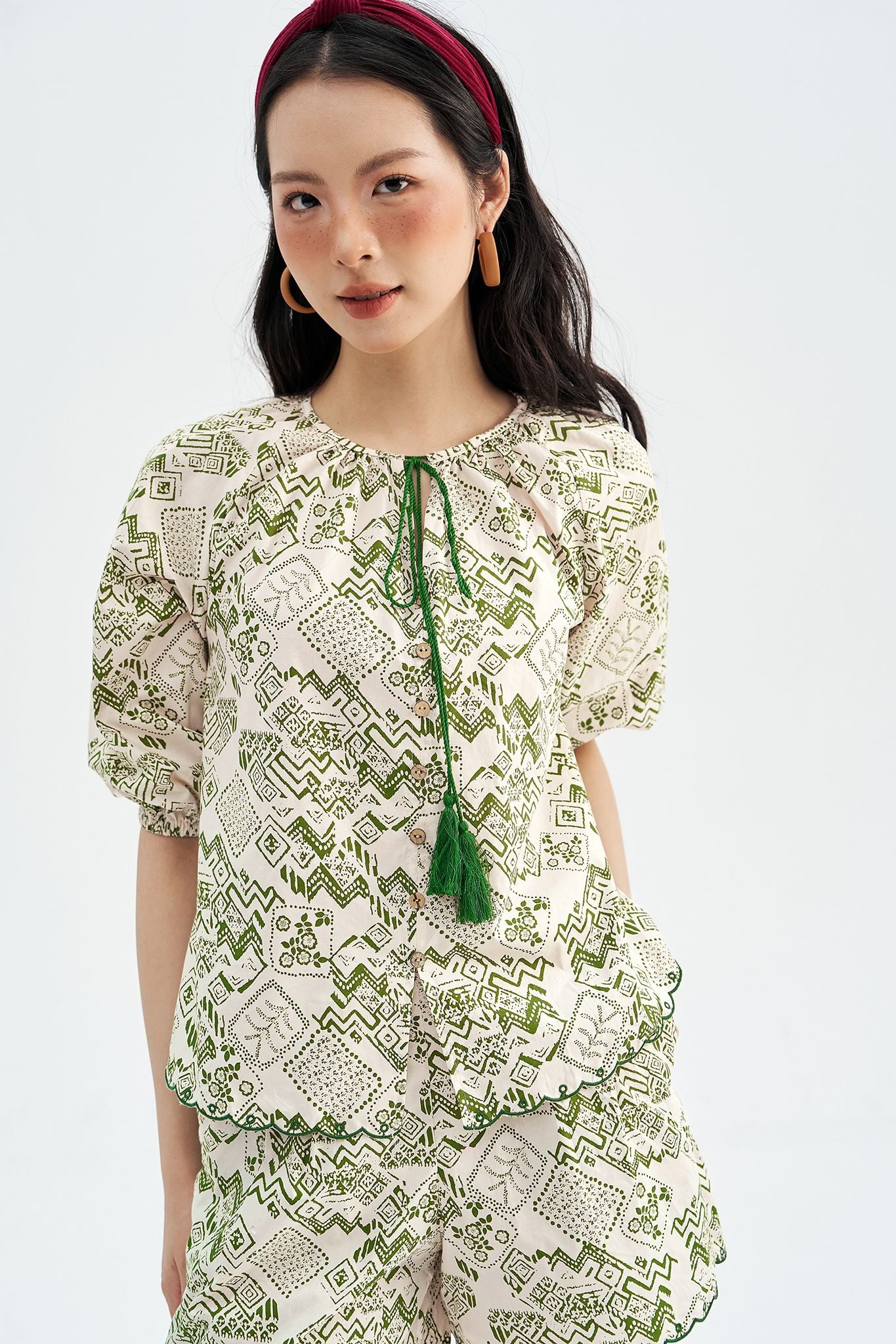 Top thô lụa hoạ tiết kỷ hà xanh green