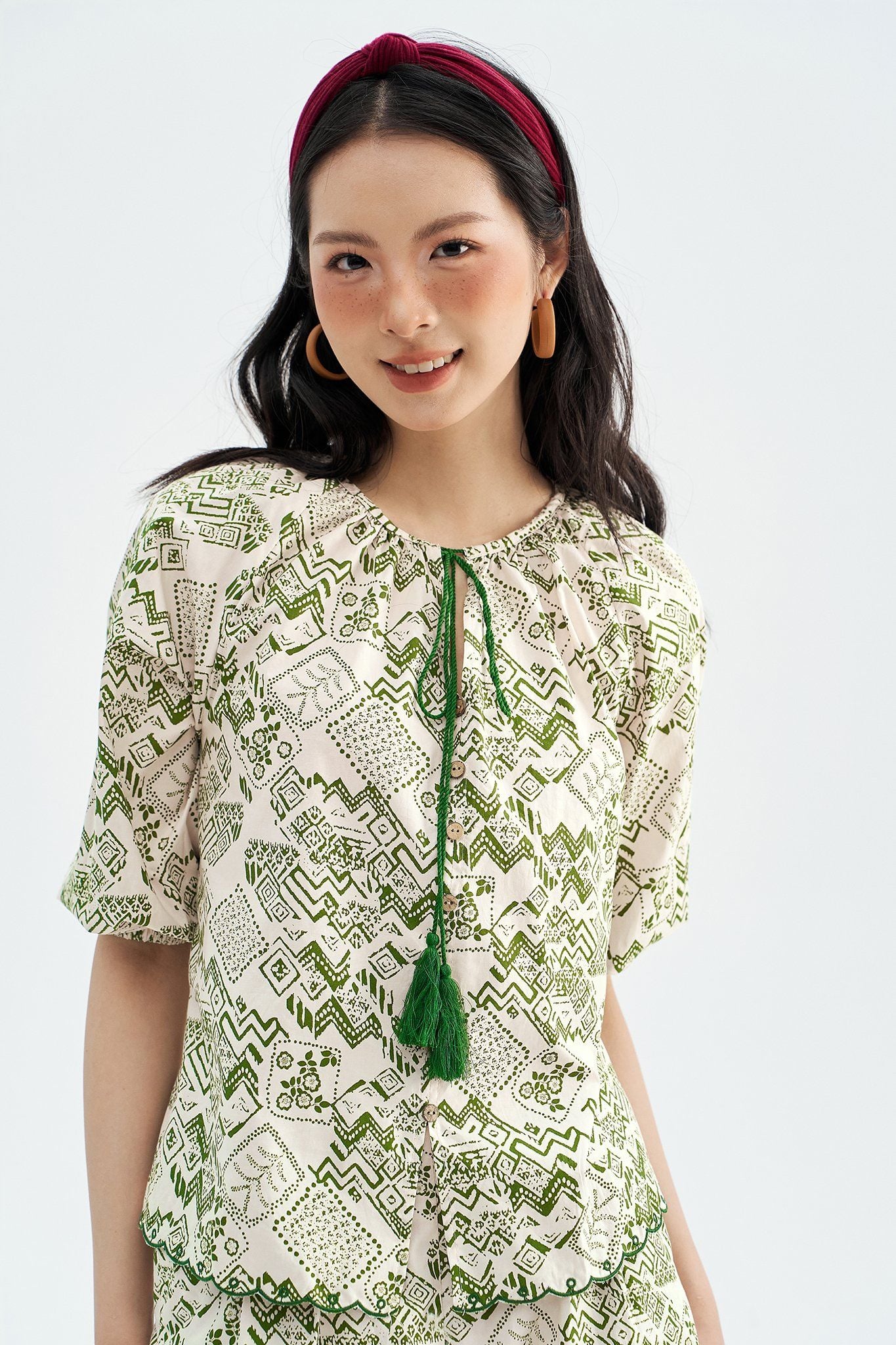 Top thô lụa hoạ tiết kỷ hà xanh green