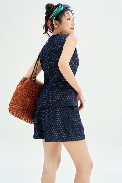 Quần shorts denim chấm bi