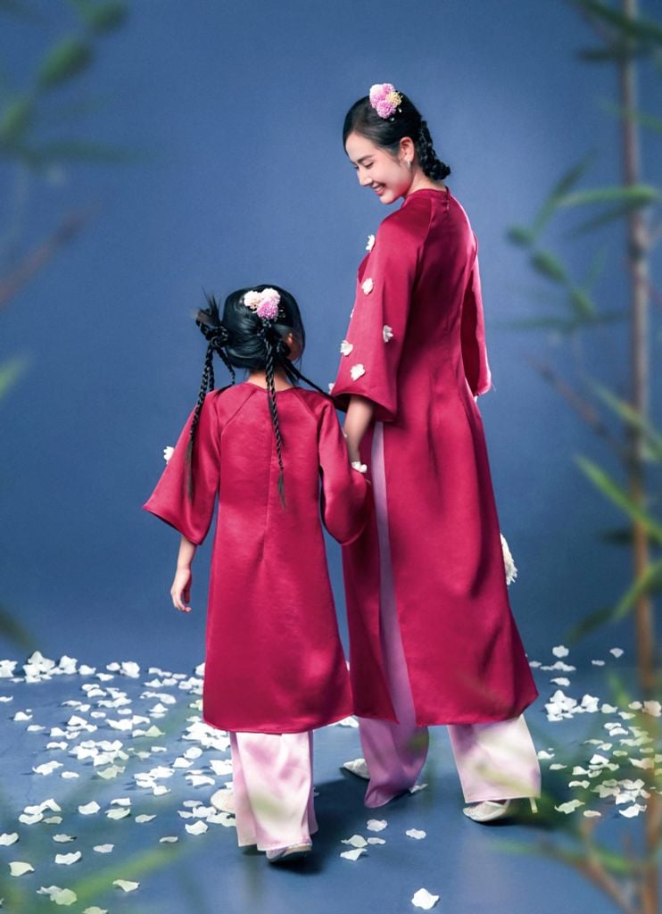 Cẩm Dung - Set áo dài bé gái thêu triện hồng cẩm