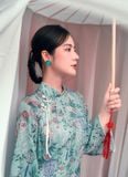  Lam Tường - Set áo dài tơ đèn lồng xanh ngọc lam 