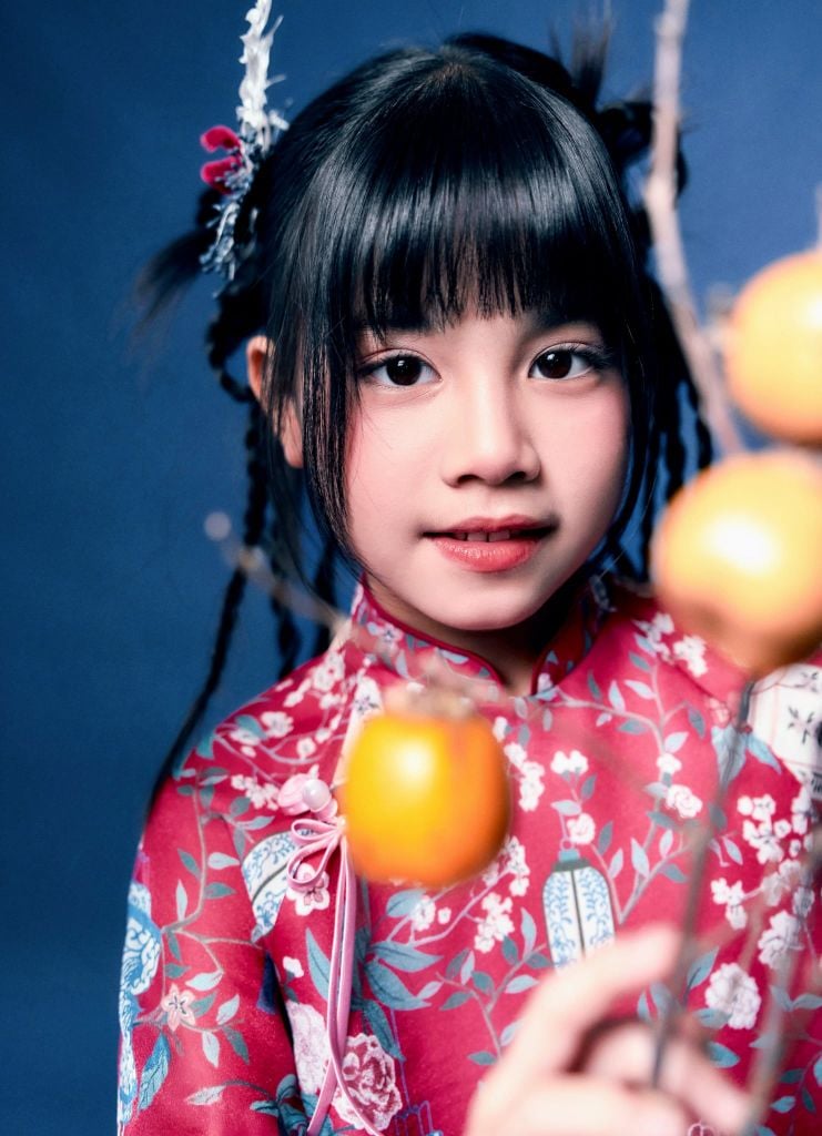 Cát Tường - Set áo dài bé gái tơ đèn lồng đỏ may mắn